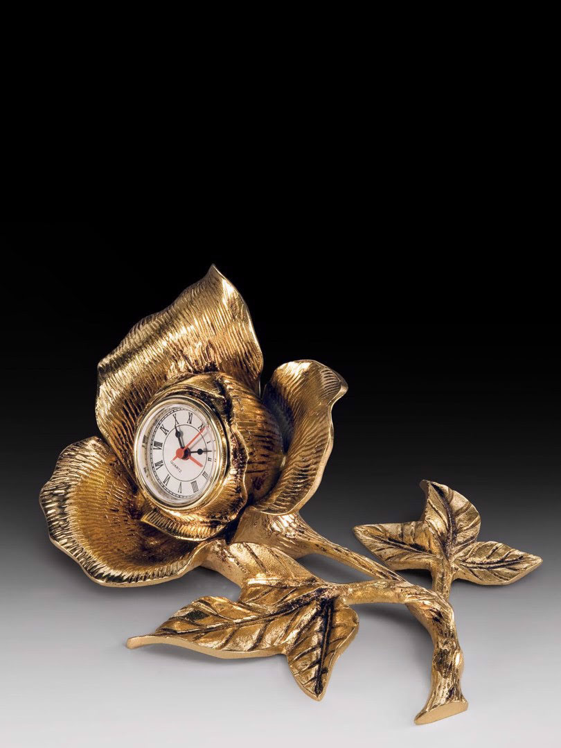 Đồng hồ để bàn trong cánh hoa hồng bằng đồng Virtus - 2190