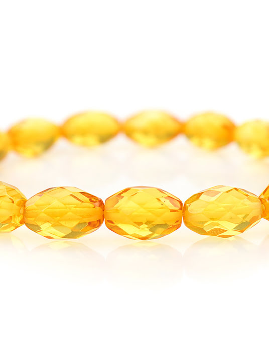 Vòng đeo tay trang sức Amber Jewelry bằng đá hổ phách thiên nhiên màu chanh (Olive diamond) - 6040204331