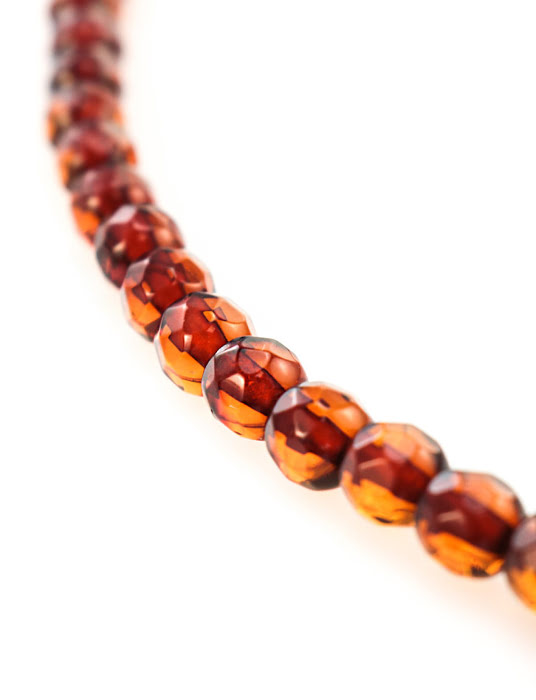Chuỗi hạt cườm trang sức Amber Jewelry bằng đá hổ phách thiên nhiên (Caramel diamond cherry) - 6002203135