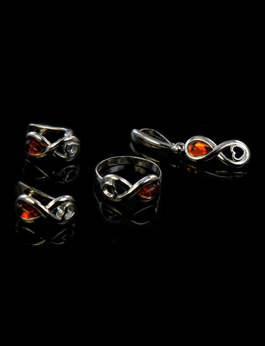 Mặt dây chuyền trang sức Amber Jewelry bạc 22K đính đá hổ phách thiên nhiên màu cognac (Bery) mạ Rhodium - 601708131