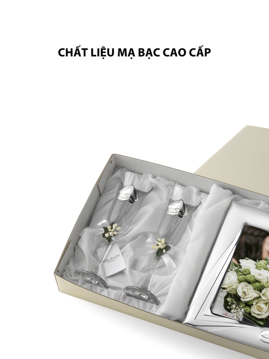 Đồ trang trí quà tặng cưới (2 ly thủy tinh + khung ảnh 13x18) mạ bạc hiệu VALENTI  - 16503