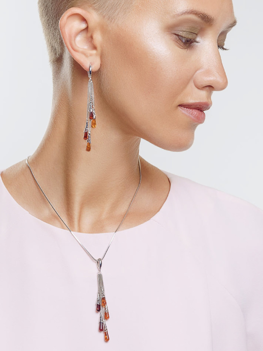 Mặt dây chuyền trang sức bằng bạc 22k, có đính hổ phách thiên nhiên - 701708024