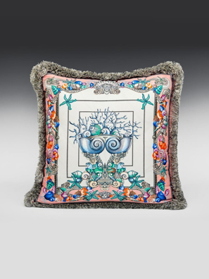 Gối Les Etoiles de la Mer màu hồng 14,5x21cm Versace ZSEP0100.Z7104